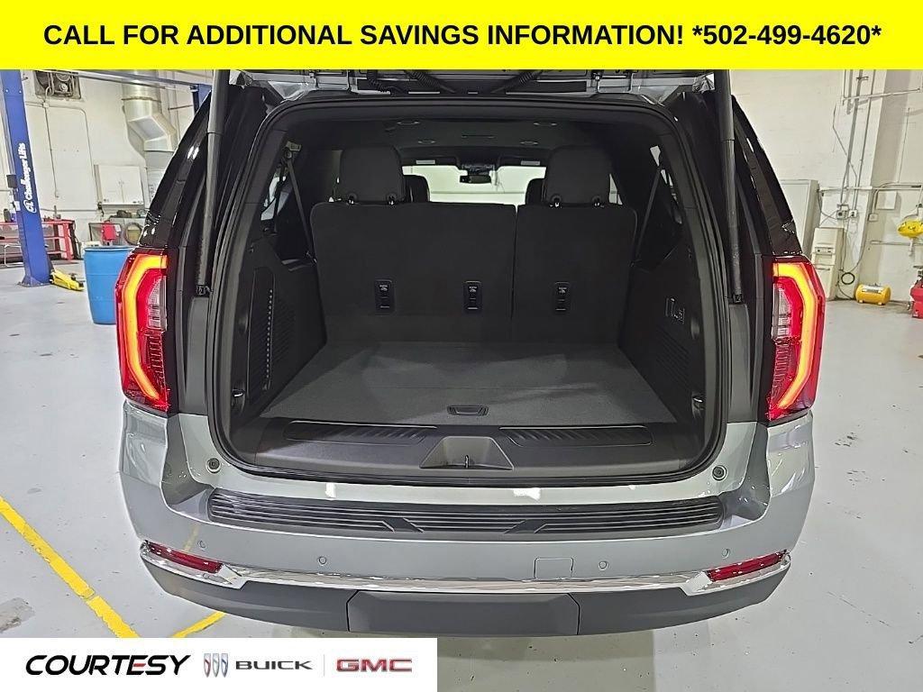 new 2025 GMC Yukon XL car, priced at $74,236