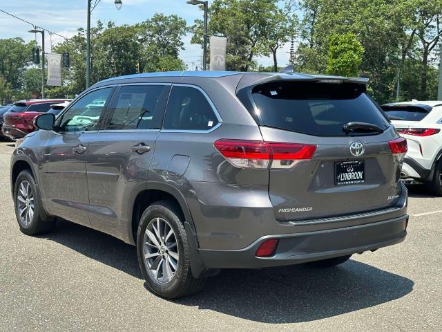 used 2018 Toyota Highlander car, priced at $22,995