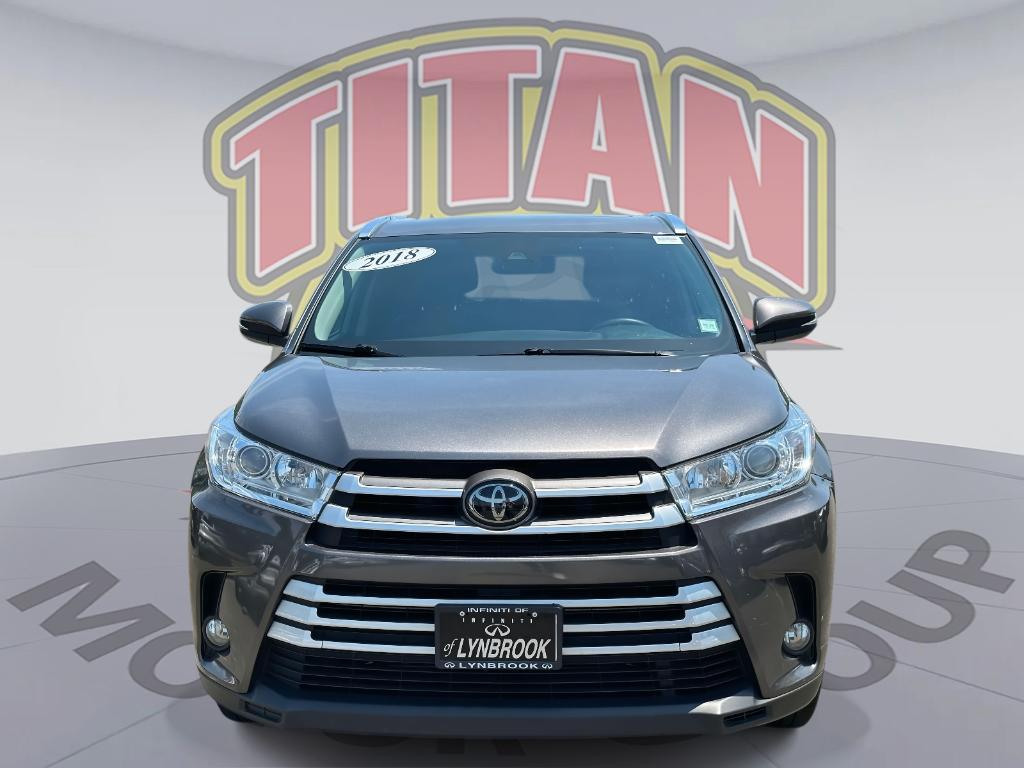 used 2018 Toyota Highlander car, priced at $22,995