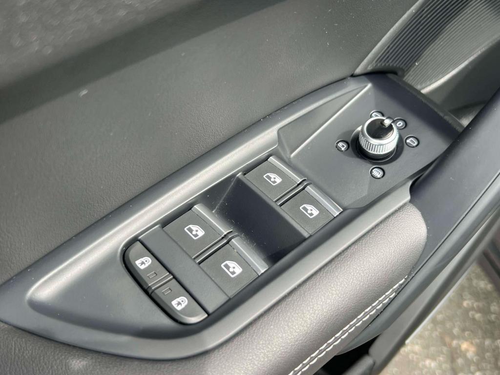 used 2023 Audi Q5 car, priced at $36,500