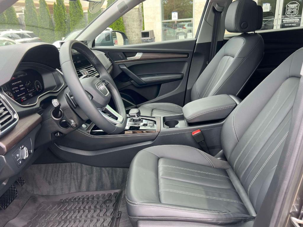 used 2023 Audi Q5 car, priced at $36,500