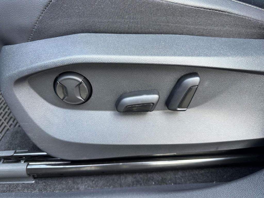 used 2024 Volkswagen Tiguan car, priced at $29,594