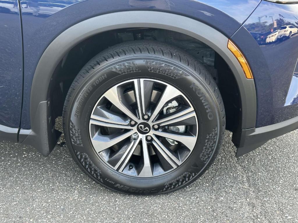 used 2025 INFINITI QX60 car, priced at $42,588