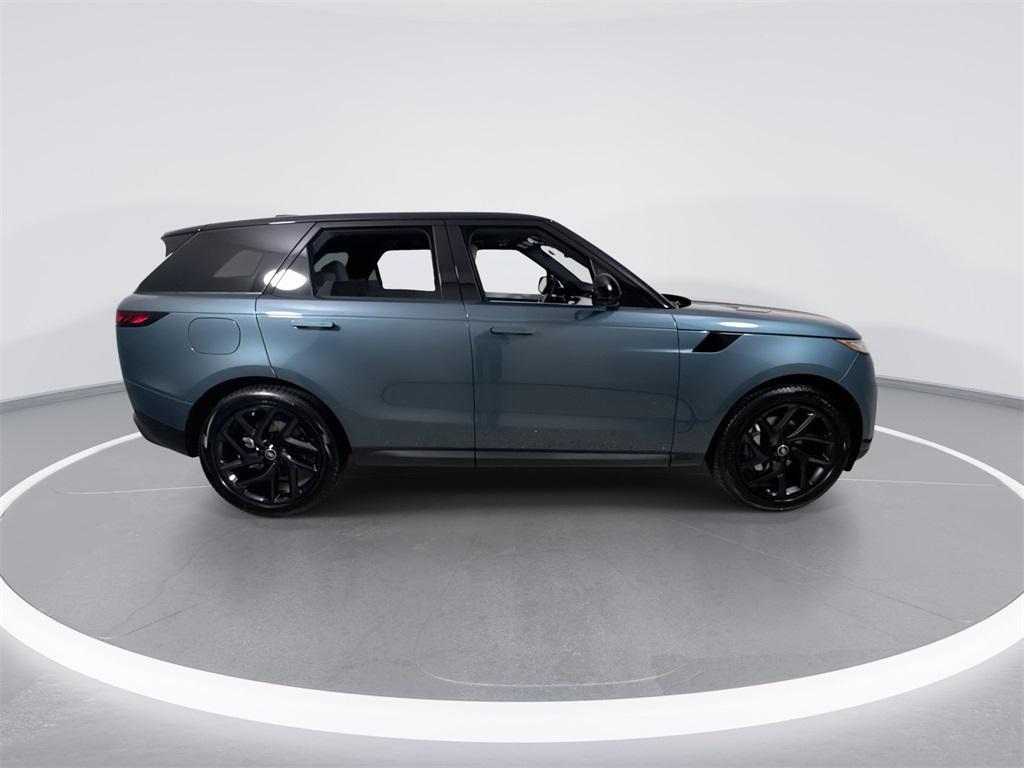 new 2025 Land Rover Range Rover Sport car, priced at $92,780