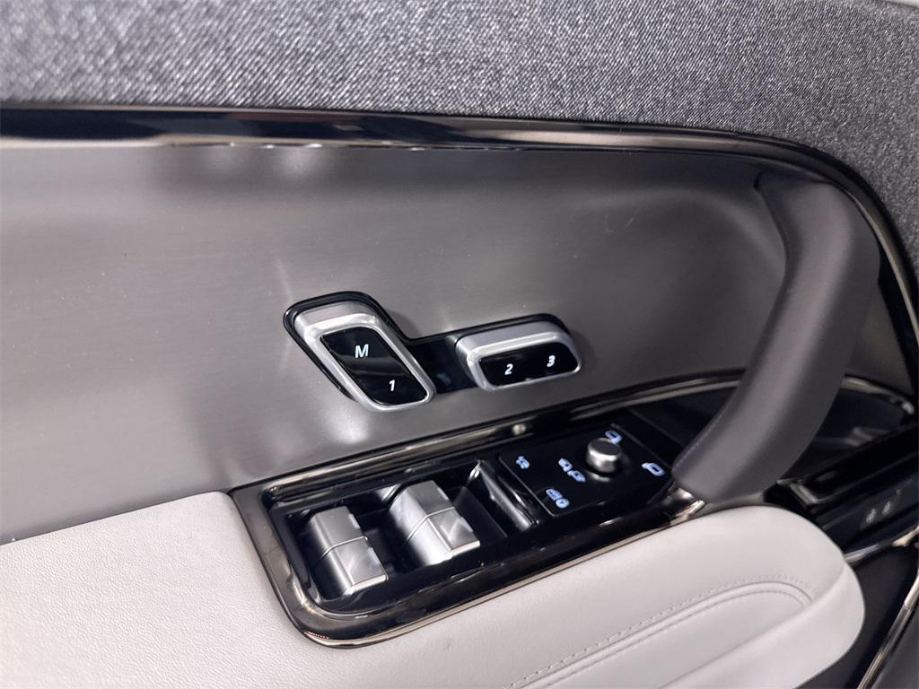 new 2025 Land Rover Range Rover Sport car, priced at $92,780