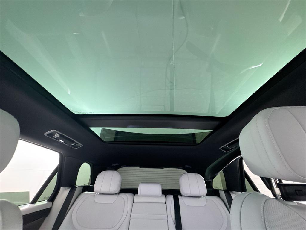 new 2025 Land Rover Range Rover Sport car, priced at $92,780