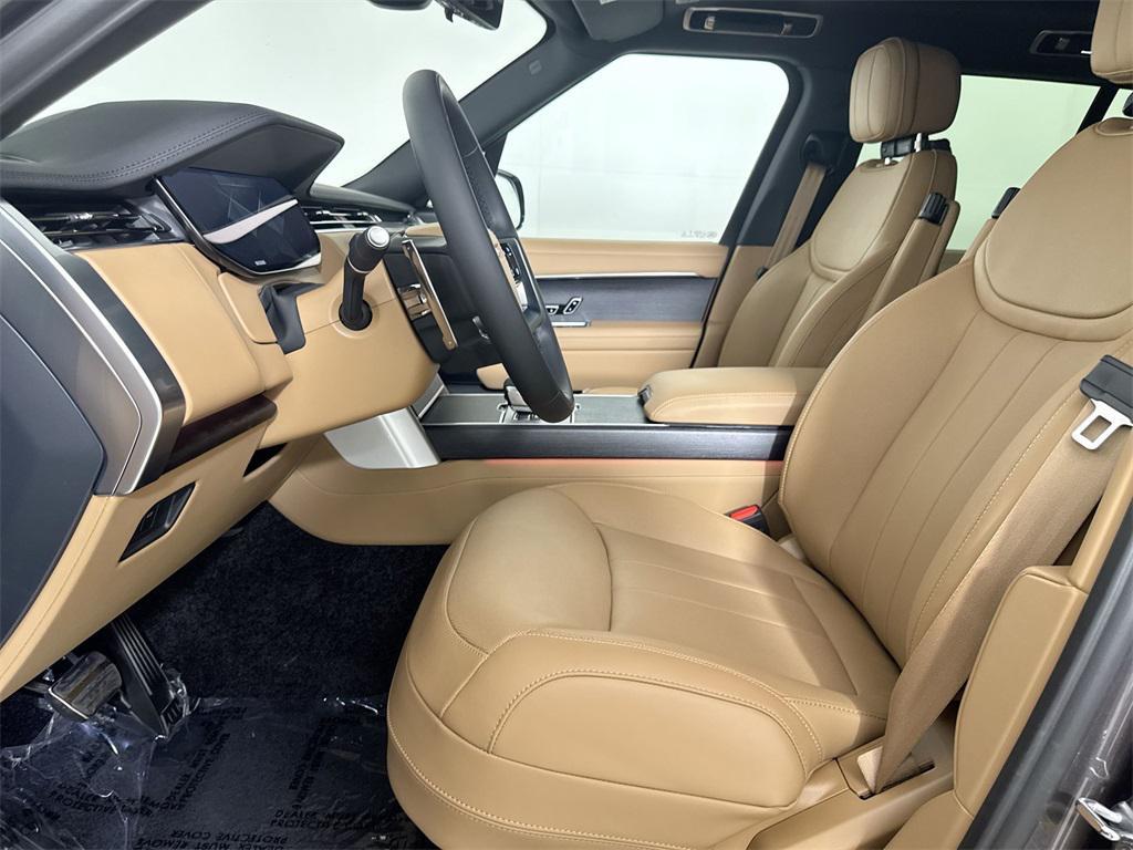 new 2025 Land Rover Range Rover car, priced at $149,345