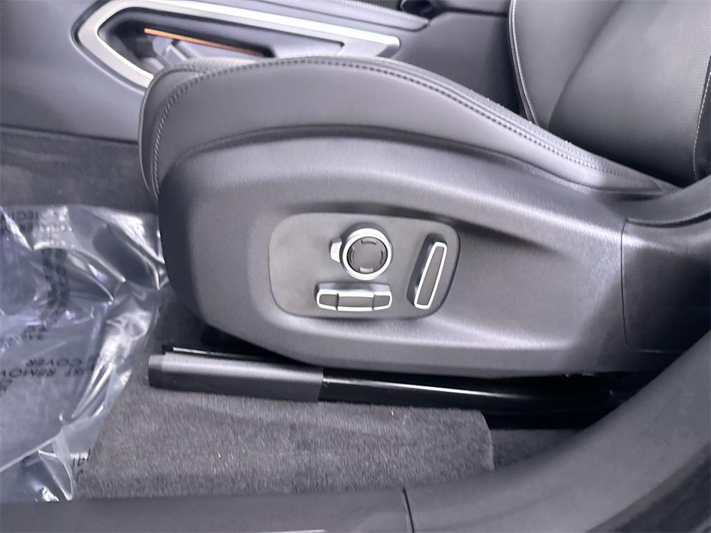 new 2026 Jaguar F-PACE car, priced at $67,678