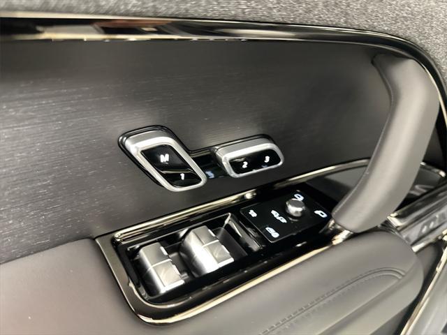 new 2025 Land Rover Range Rover Sport car, priced at $125,825