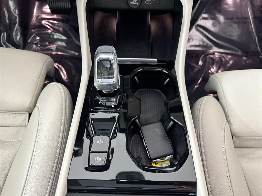 used 2024 Volvo XC40 car, priced at $32,874