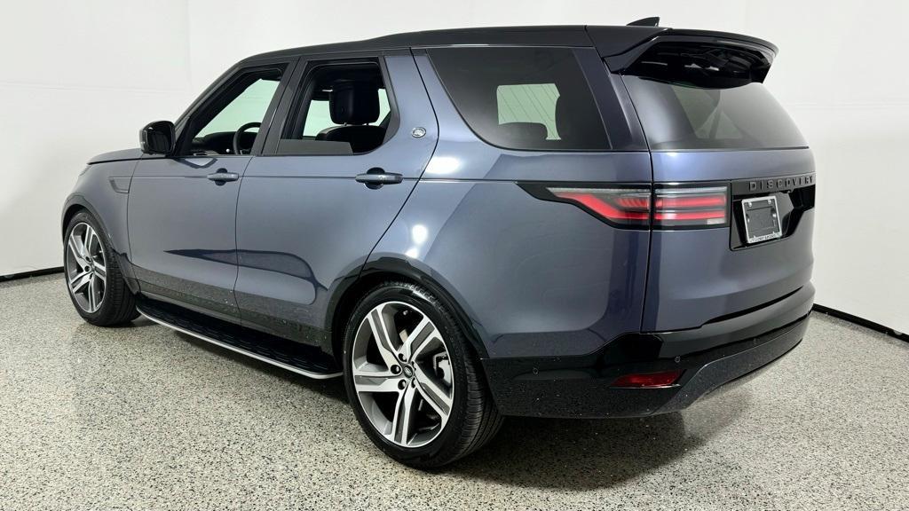 new 2024 Land Rover Discovery car, priced at $82,088