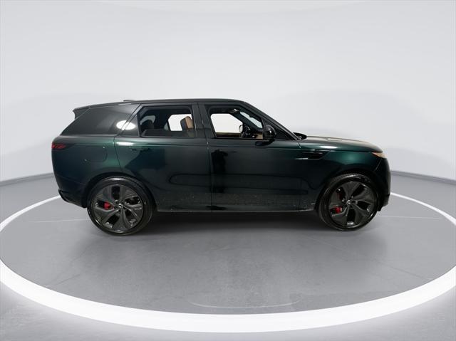 new 2025 Land Rover Range Rover Sport car, priced at $118,425