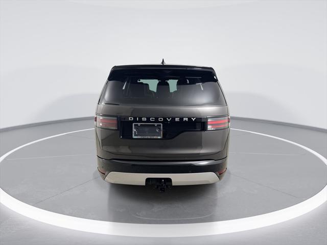 used 2024 Land Rover Discovery car, priced at $75,987