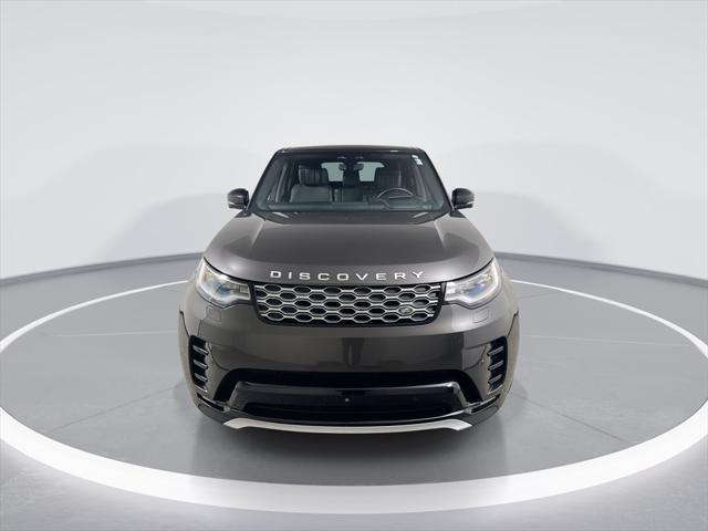 used 2024 Land Rover Discovery car, priced at $75,987