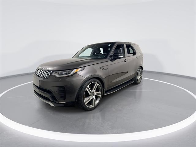used 2024 Land Rover Discovery car, priced at $75,987
