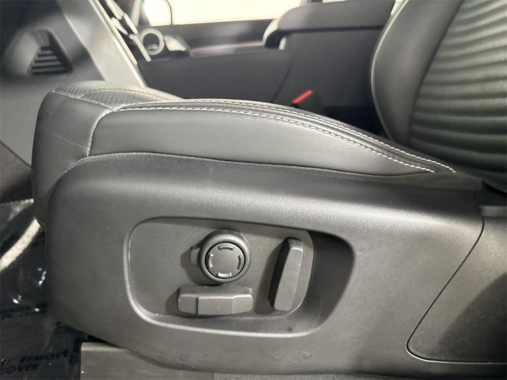 used 2024 Land Rover Discovery car, priced at $63,792