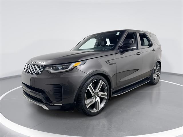 used 2024 Land Rover Discovery car, priced at $75,987