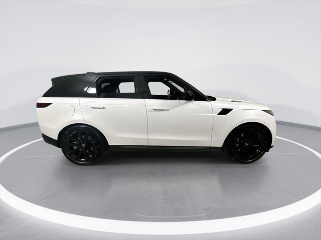 new 2025 Land Rover Range Rover Sport car, priced at $94,920