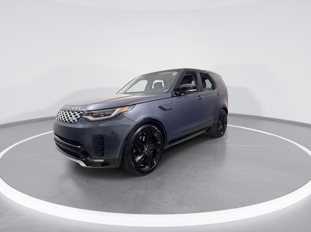 new 2025 Land Rover Discovery car, priced at $83,843