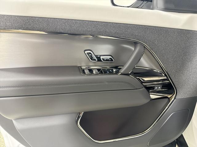 new 2025 Land Rover Range Rover Sport car, priced at $100,730