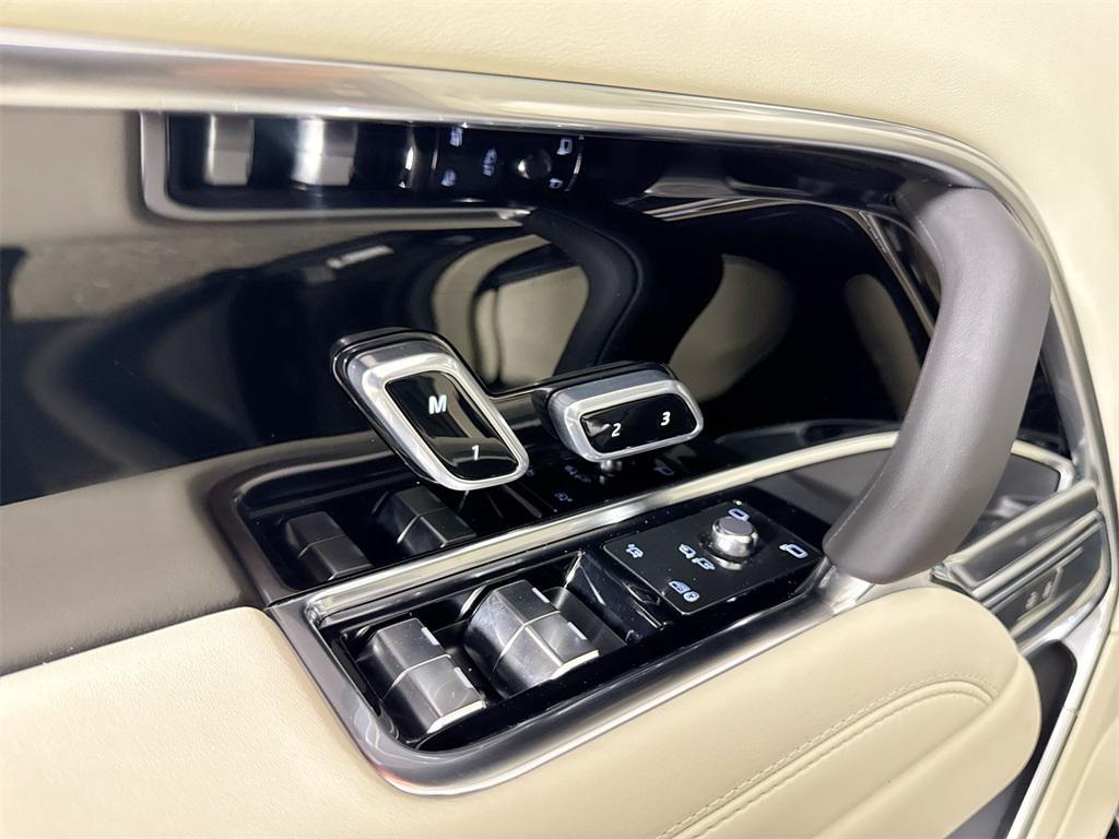 new 2025 Land Rover Range Rover car, priced at $122,295
