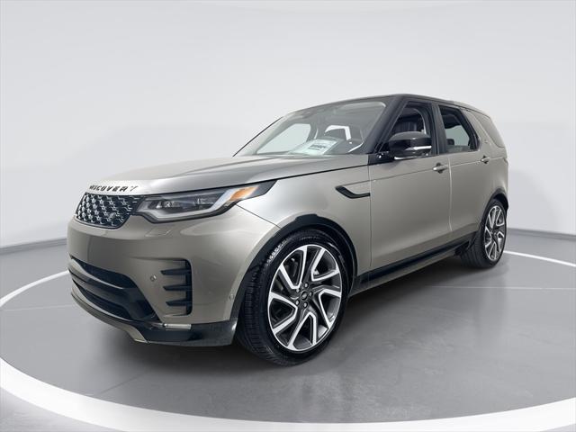 new 2025 Land Rover Discovery car, priced at $73,753