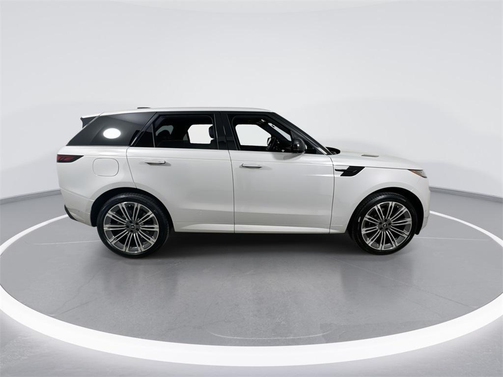 new 2025 Land Rover Range Rover Sport car, priced at $124,185