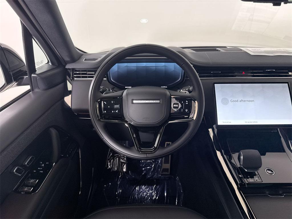 new 2025 Land Rover Range Rover Sport car, priced at $124,185