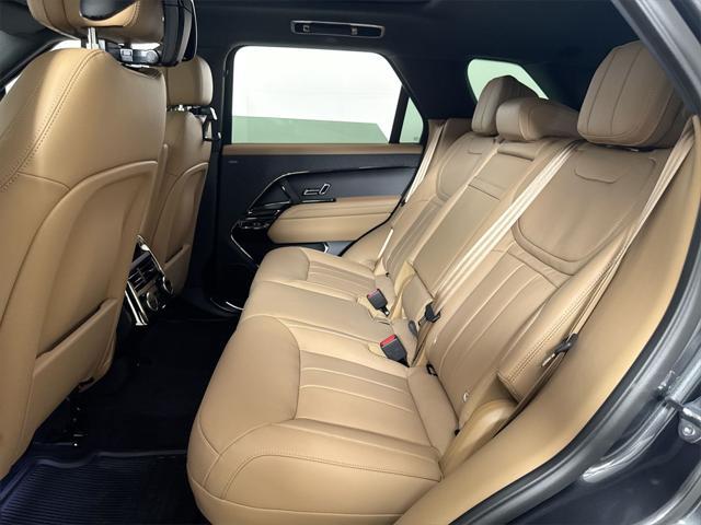 new 2025 Land Rover Range Rover Sport car, priced at $96,005
