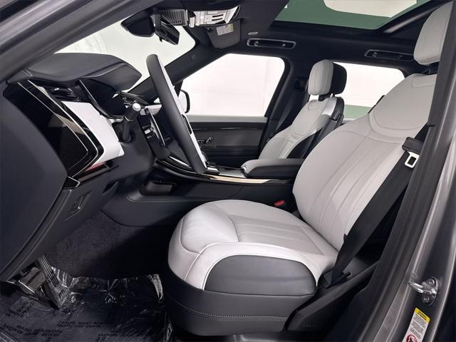 new 2025 Land Rover Range Rover Sport car, priced at $101,730