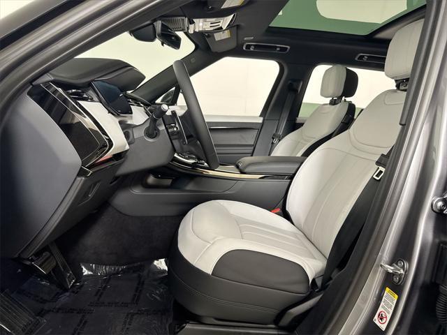new 2025 Land Rover Range Rover Sport car, priced at $122,685