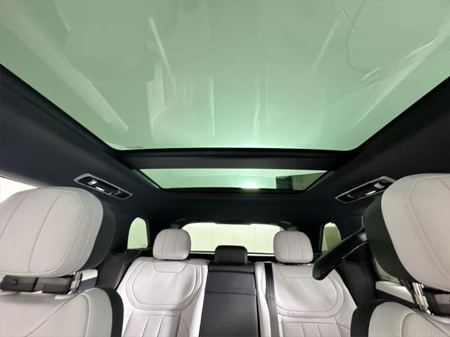 new 2025 Land Rover Range Rover Sport car, priced at $122,685