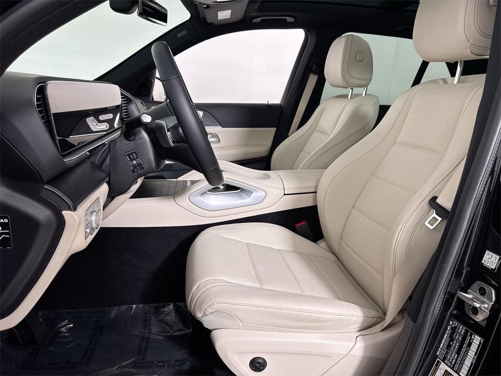 used 2025 Mercedes-Benz GLE 450e car, priced at $71,646