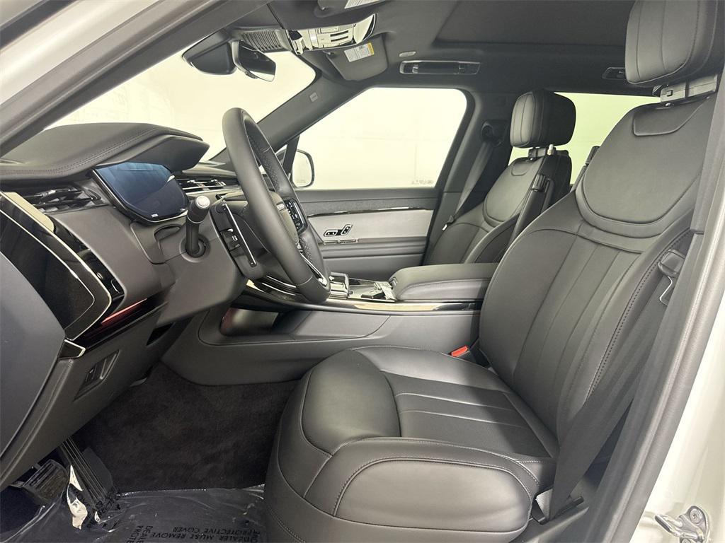 new 2025 Land Rover Range Rover Sport car, priced at $93,145