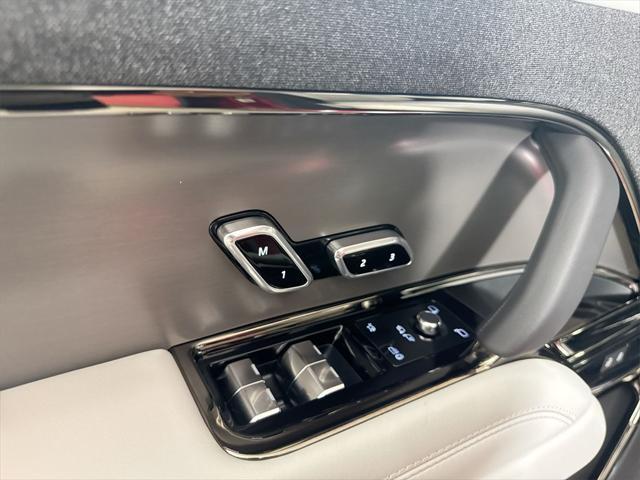 new 2025 Land Rover Range Rover Sport car, priced at $90,515