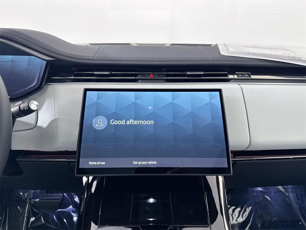 new 2025 Land Rover Range Rover Sport car, priced at $101,700
