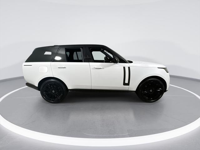 new 2025 Land Rover Range Rover car, priced at $125,525