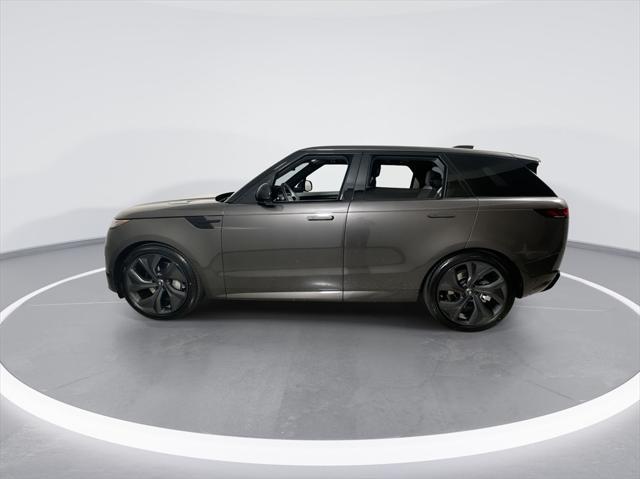 new 2025 Land Rover Range Rover Sport car, priced at $126,905