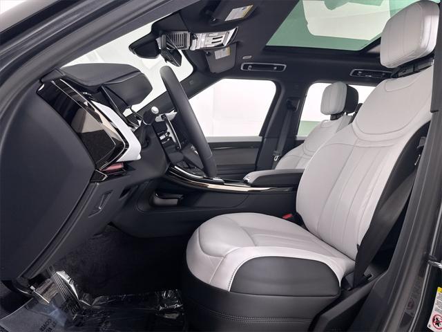 new 2025 Land Rover Range Rover Sport car, priced at $103,555