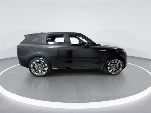 new 2025 Land Rover Range Rover Sport car, priced at $101,565