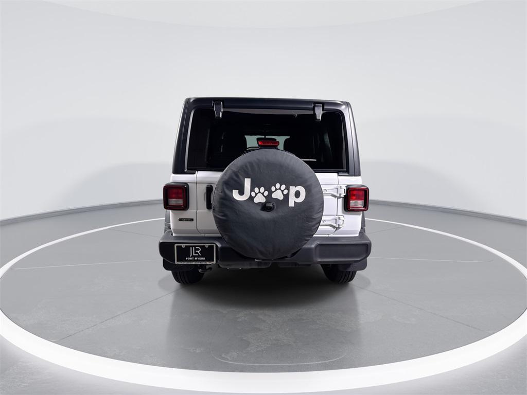 used 2022 Jeep Wrangler Unlimited car, priced at $31,482