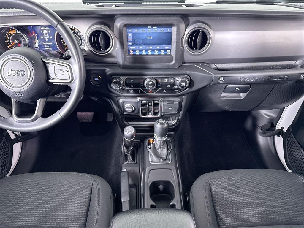 used 2022 Jeep Wrangler Unlimited car, priced at $31,482