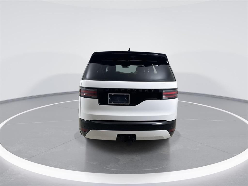new 2025 Land Rover Discovery car, priced at $76,043