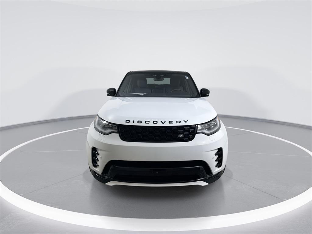 new 2025 Land Rover Discovery car, priced at $76,043