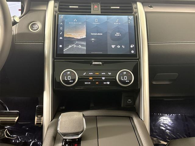 new 2025 Land Rover Discovery car, priced at $76,043