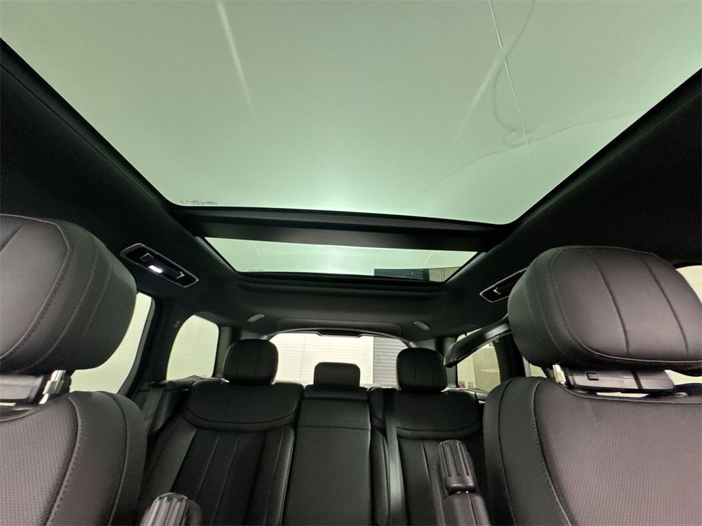new 2025 Land Rover Range Rover car, priced at $133,995
