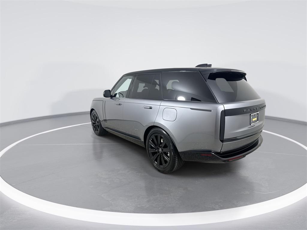 new 2025 Land Rover Range Rover car, priced at $133,995