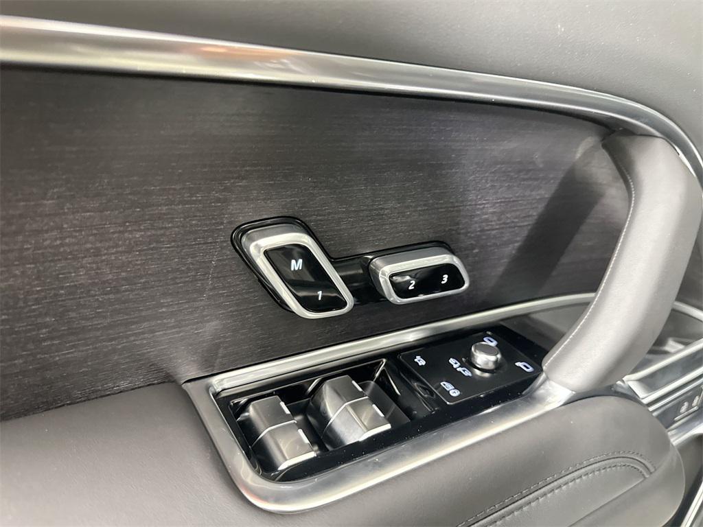 new 2025 Land Rover Range Rover car, priced at $133,995