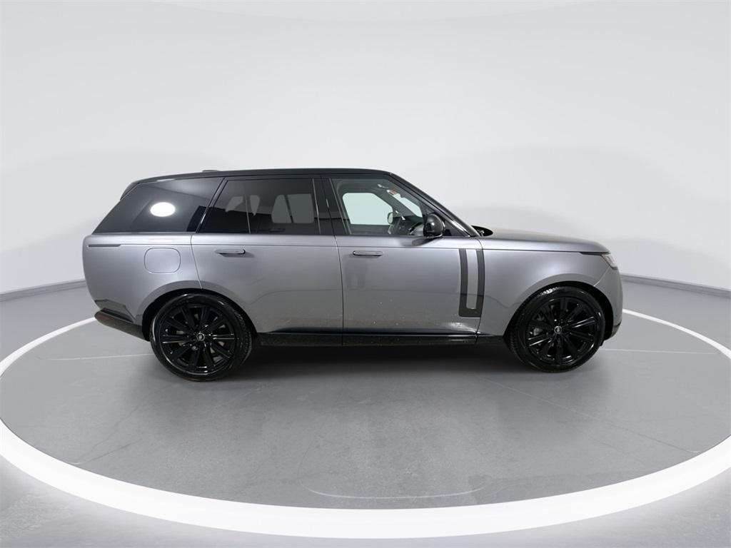 new 2025 Land Rover Range Rover car, priced at $133,995