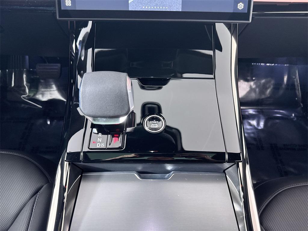 new 2025 Land Rover Range Rover Sport car, priced at $88,955